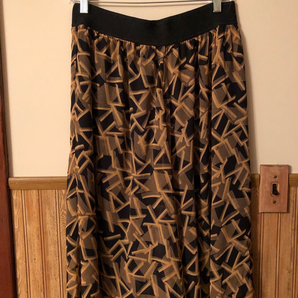 Lularoe skirt